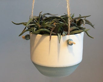 Hängetopf handgedreht, minimalistischer Planzentopf, Blumenampel, inside/outside hanging planter, nordic style, alternativ makramee