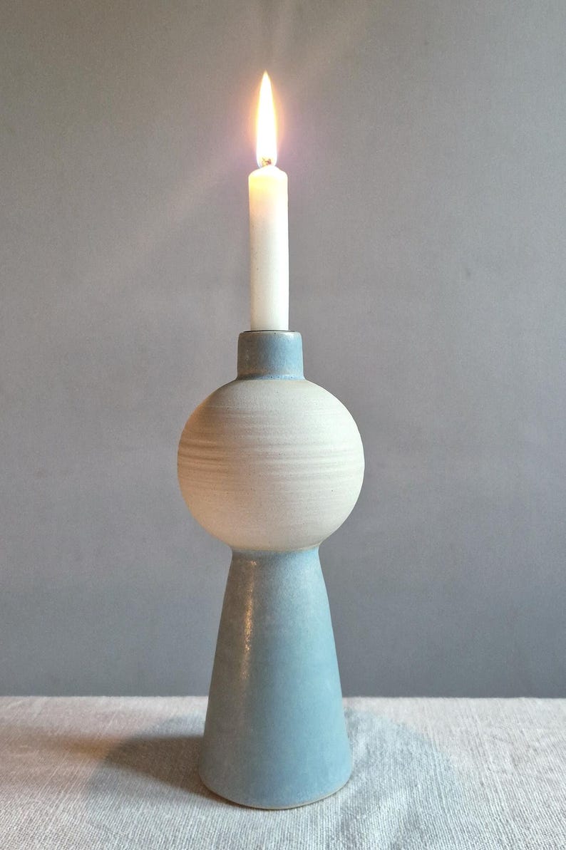 Berliner Fernsehturm Skulptur, Miniatur, wahre Hauptstadt Liebe, Kerzenhalter, Vase aus Keramik, dekoratives Wohnaccessoire, Einzugsgeschenk blau/natur