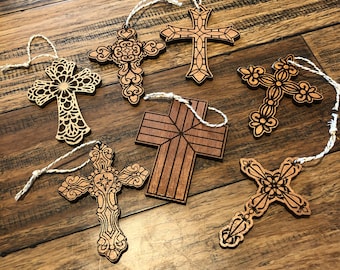 Adornos navideños con cruces de madera / Cruces decorativas para la decoración del hogar o árboles de Navidad