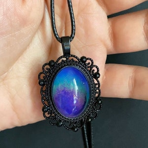 Mood Ring Necklace, Mood Pendant, Mood Necklace, Mood Jewelry, Intuitive Jewelry