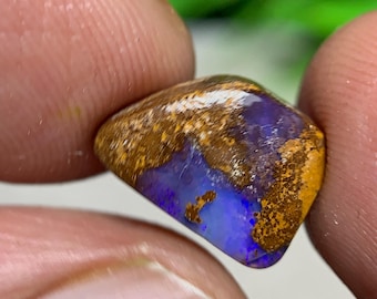 Cabujón de ópalo natural de roca - 3,12 quilates • 10,8 x 7,6 x 4,3 mm -