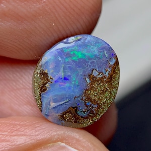 Naturlig Boulder Opal Cabochon - 1,99 Cts • 10x8,7x2,7 MM - För tillverkning av hängen och smycken.