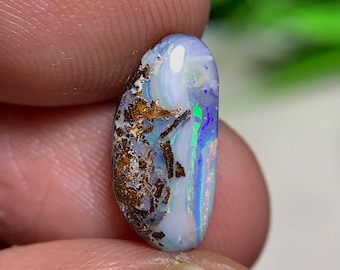 Cabujón de ópalo natural de roca - 1,79 quilates • 11,9 x 5,7 x 3 mm.