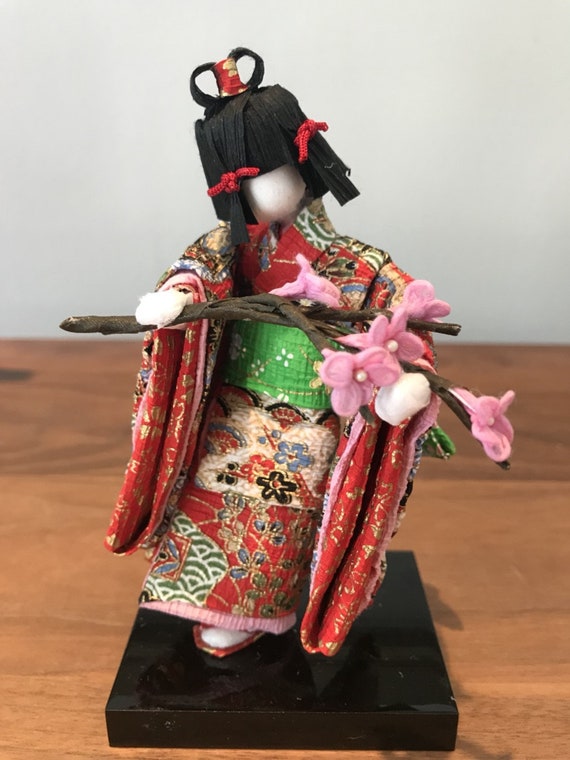 washi doll