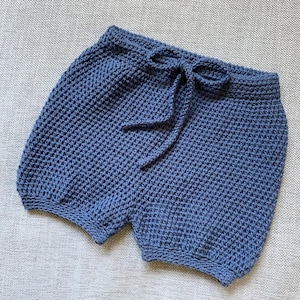 Crochet Pattern, Little Shorts / pants
