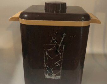 Vintage Lustro Ware Brown and Tan Plastic Ice Bucket