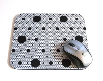 Unique Customized Mouse Pad -  Intricate Fractal Based Design - Monochromatic Pentagonal Pattern