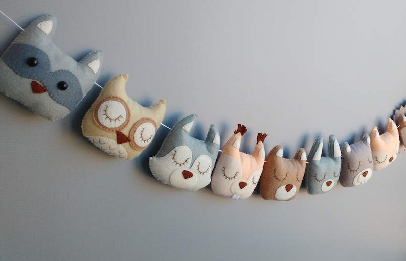animal garland for nursery