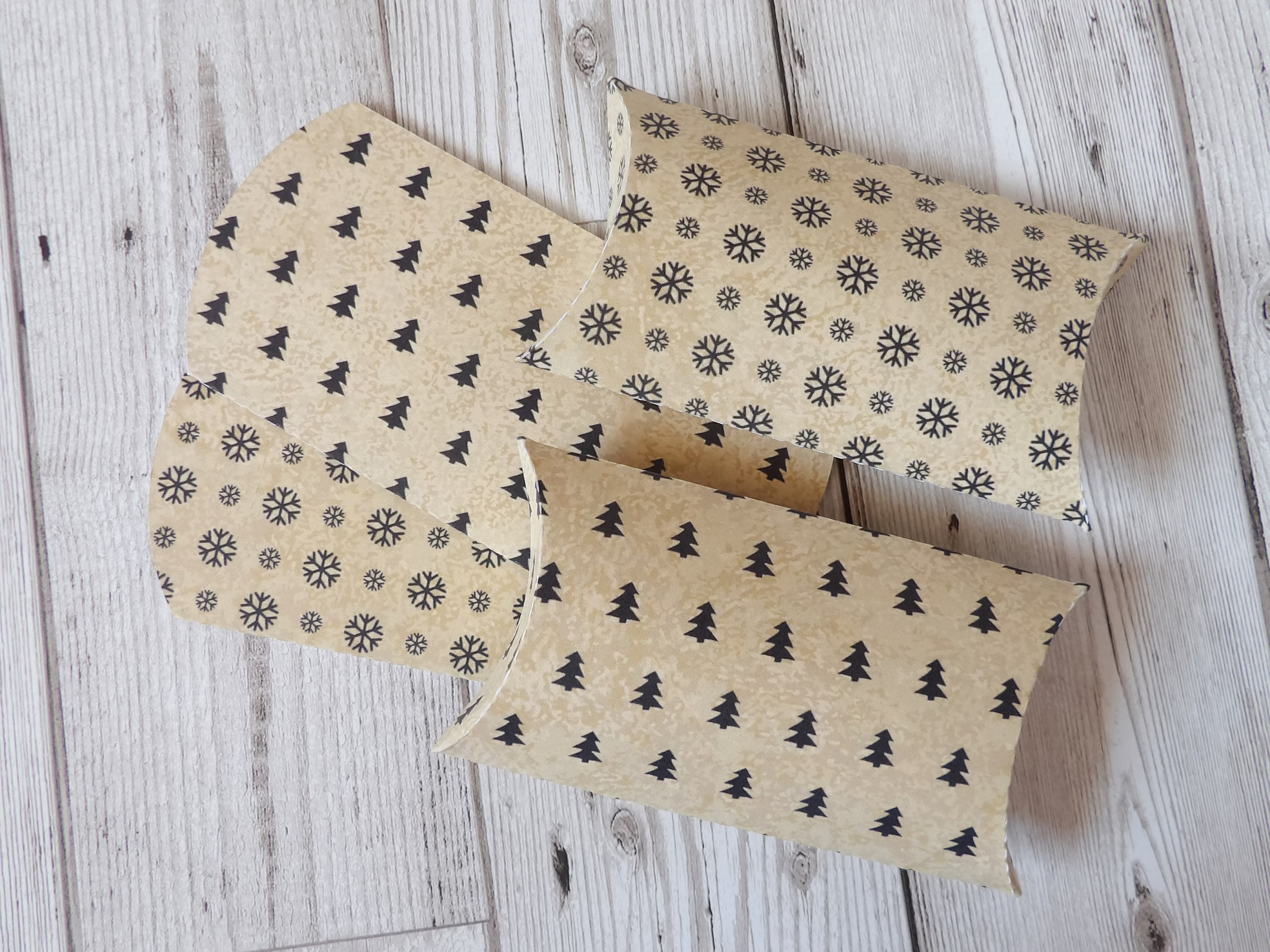 4 Rustic Christmas Pillow Gift Boxes Etsy UK