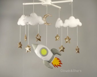 Space Baby Mobile Nursery, Cloud and Stars Crib Rocket Mobile, Space Nursery Decor, Felt Cot Mobile, Boy Space Nursery, Gold Stars Décor