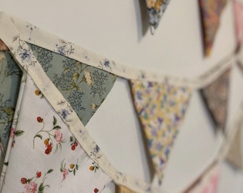 Gagliardetti fatti a mano in tessuto di cotone decorazione floreale della stanza delle ragazze | Bunting tessuto di cotone fatto a mano decorazioni floreali camera da letto per ragazze