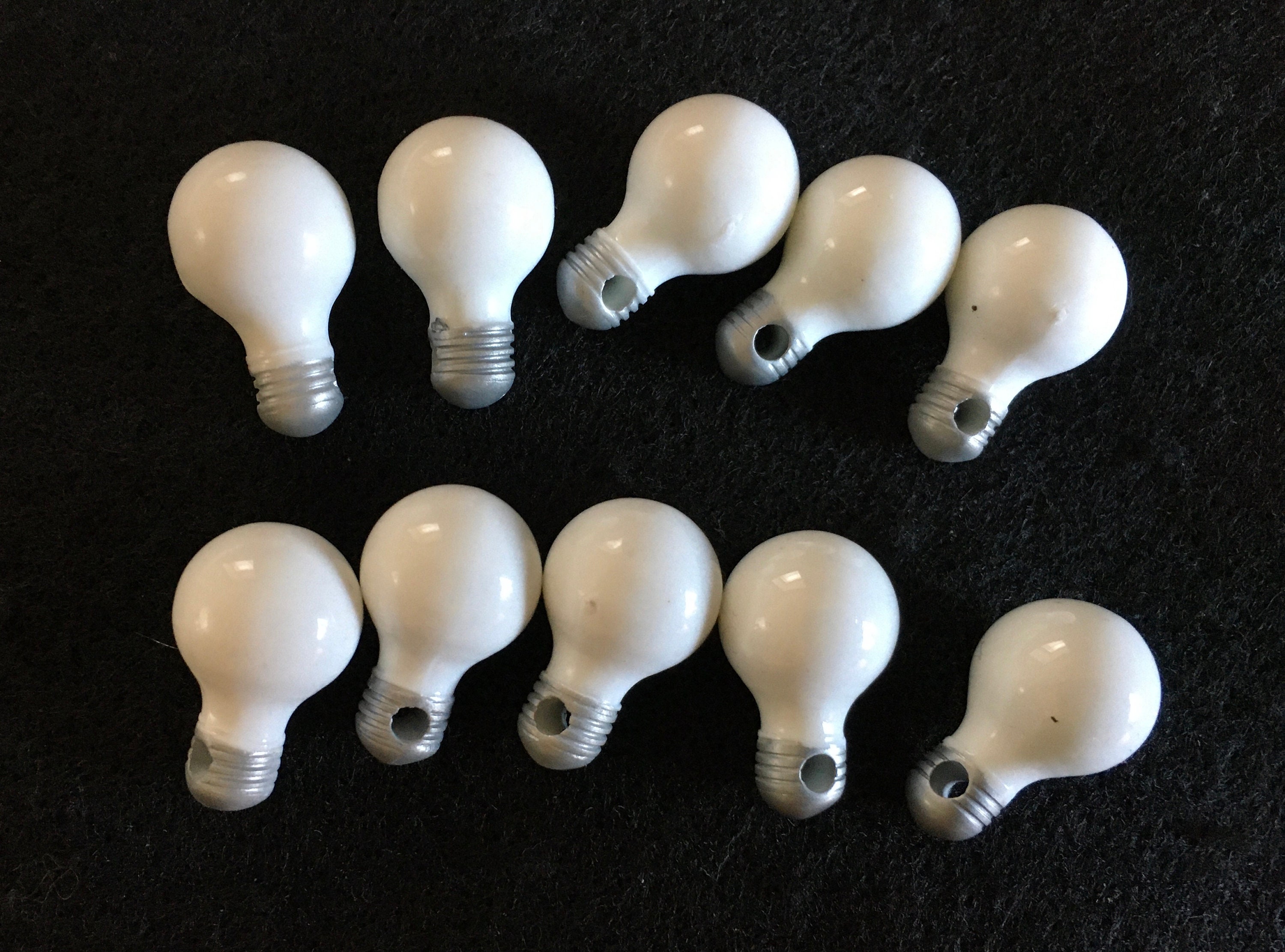 Tiny light bulbs outlet