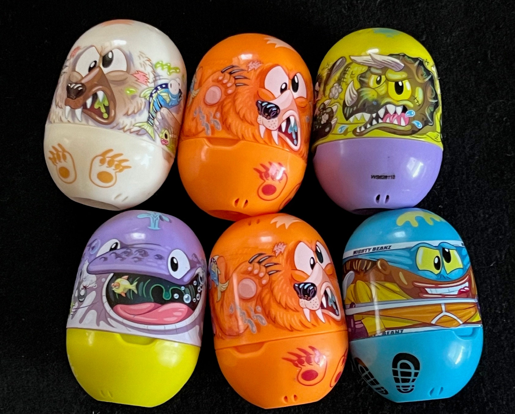 90 Vintage Miscellaneous Beanz Action Figures Plus Six Large Beanz