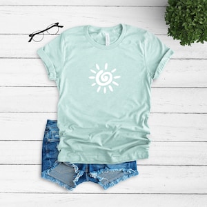 Abstract Sun 1 - T-shirt - Mom Gift - Graphic Tee - Gift For Mom - Gift For Women - tshirt - best friend gift - shirt - gift for her - gift