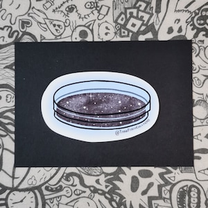 Boîte de Petri avec autocollant en vinyle ciel nocturne || Autocollants scientifiques || Autocollants de biologie
