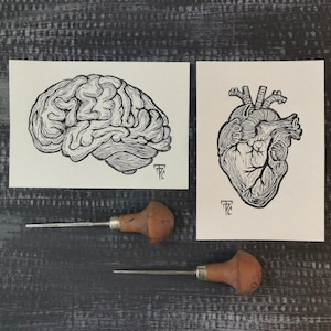 Cerebro y corazón Impresión linográfica original || Impreso a mano || Anatomía Linograbado