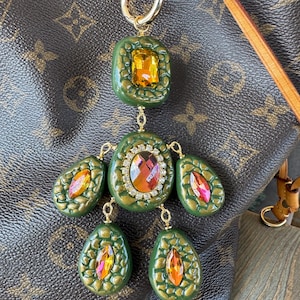 Handgemaakte tassenhanger/poppetje van polymeerklei