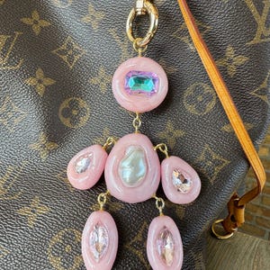 Handgemaakte tassenhanger/poppetje van polymeerklei