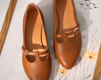 Light Brown Mary Jane Shoes – Leather Pointed Toe Flats, Vintage Women’s Shoes