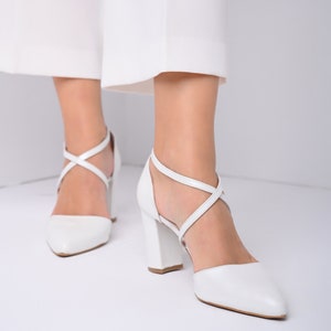 White Wedding shoes, White heels, Bridal shoes, Bride shoes, Wedding heels, Wedding block heels for bride, Bridal shoes low heel - NADIA