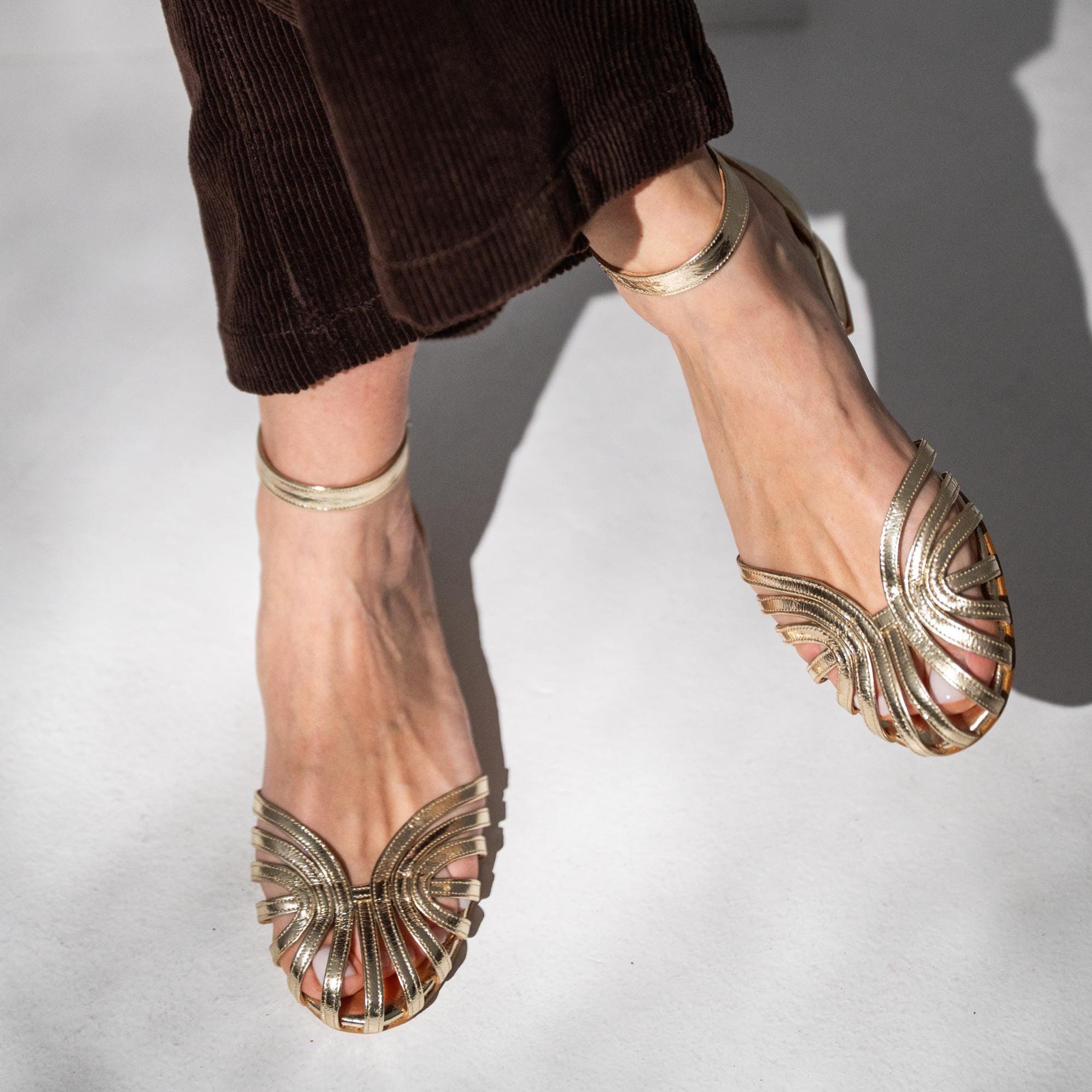 golden globe 2024 dresses Glitter Gold Shoes