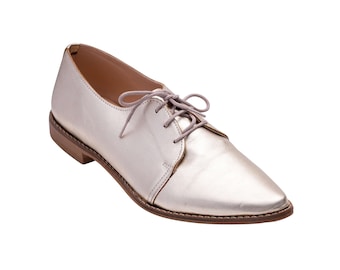 Silver Leather Oxford Shoes: Handmade Women's Flats - Etsy