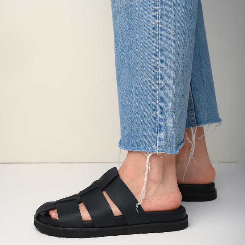 Black Fisherman Sandals, Leather Gladiator Closed Toe Sandals