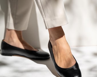 Handmade Black Leather Ballet Flats: Classic Round Toe Shoes
