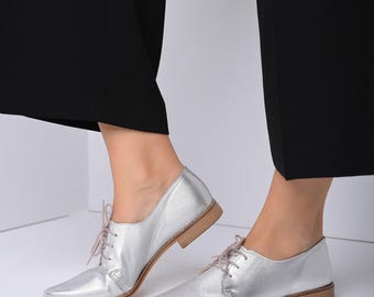 Silver Leather Oxford Shoes: Handmade Women's Flats
