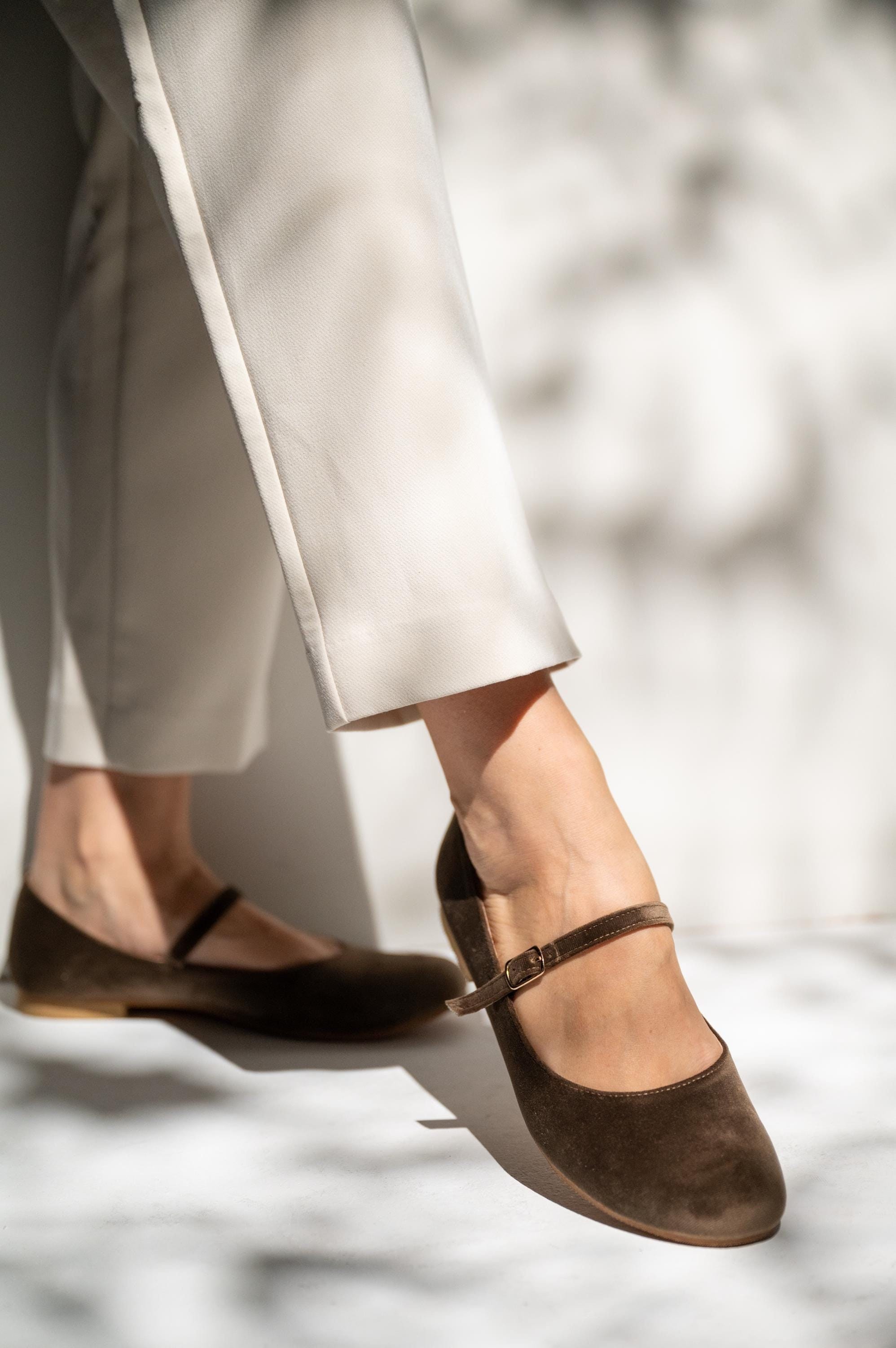 repettoレペットRose Mary-Jane Pumpsパンプス Rose mary Janes – Repetto