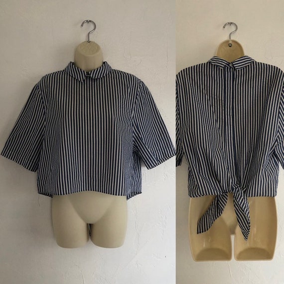 High Stripes 40's Collard Back Buttoned and Tie Bl