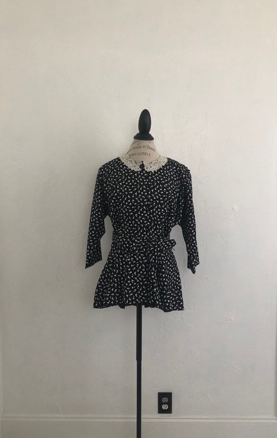 S.L. Fashions Black and White Blouse | Tatted coll