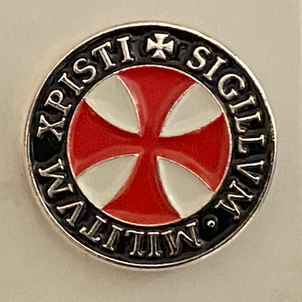 Knights Templar Cross pattée lapel pin