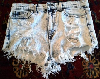 Stonewashed Denim Distressed Shorts Daisy Dukes