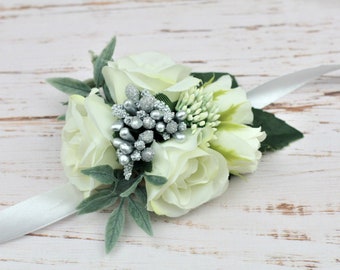 Wedding wrist corsage Bridal wrist corsage Prom corsage pins Girl corsage White corsage greenery Prom flower wrist corsage Bridal corsage