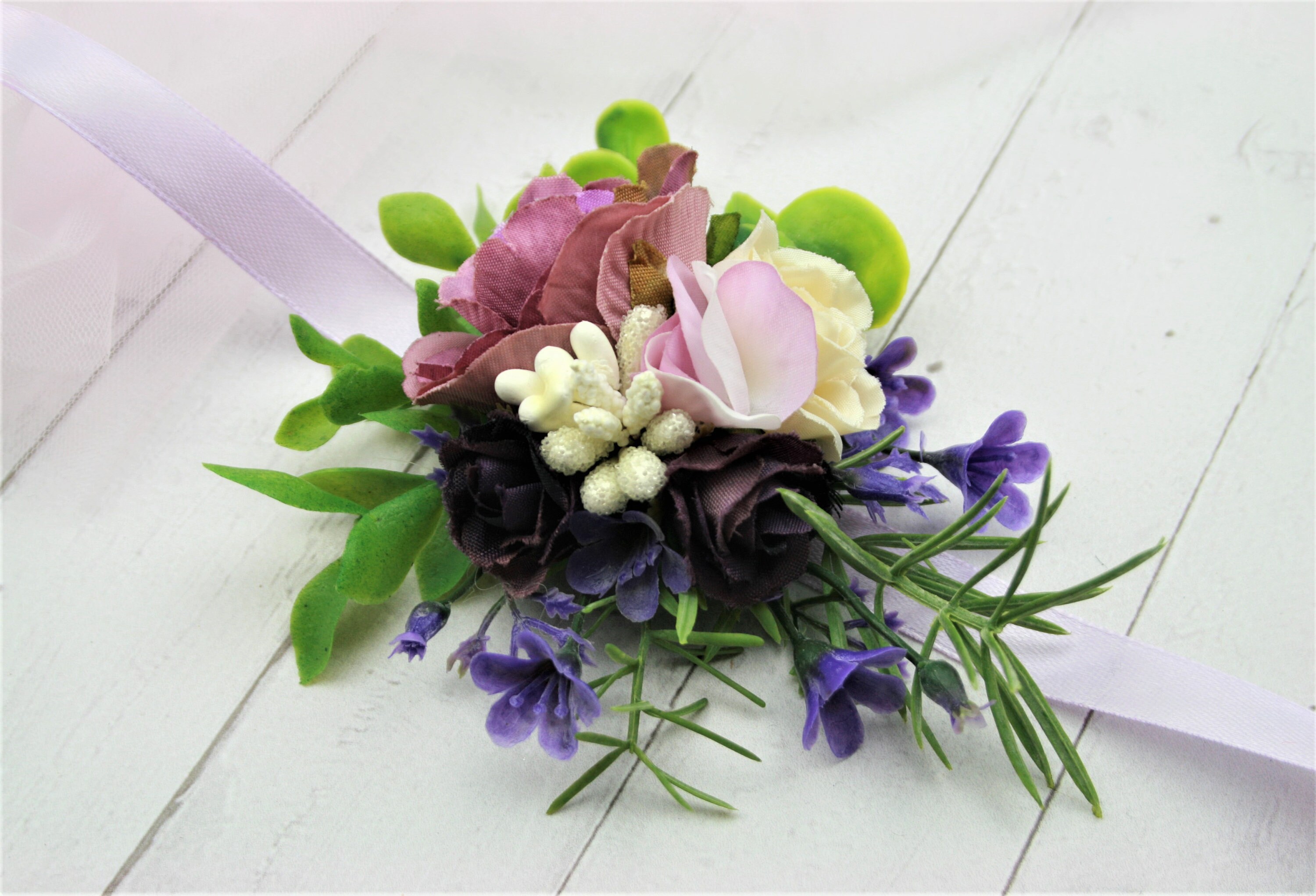 Campsis Hochzeits-Corsage Mit Violetter Blume – Set Mit Handgelenk-Ansteckblume & Boutonniere