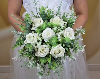 Bouquet de rose blanche Bouquet de demoiselle d’honneur Bouquet de verdure Bouquet de mariée Bouquet de mariage Bouquet de fille de fleur Bouquet de plantes Bouquet de plantes Faux bouquet