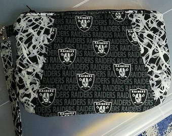 Raiders wristlet purse