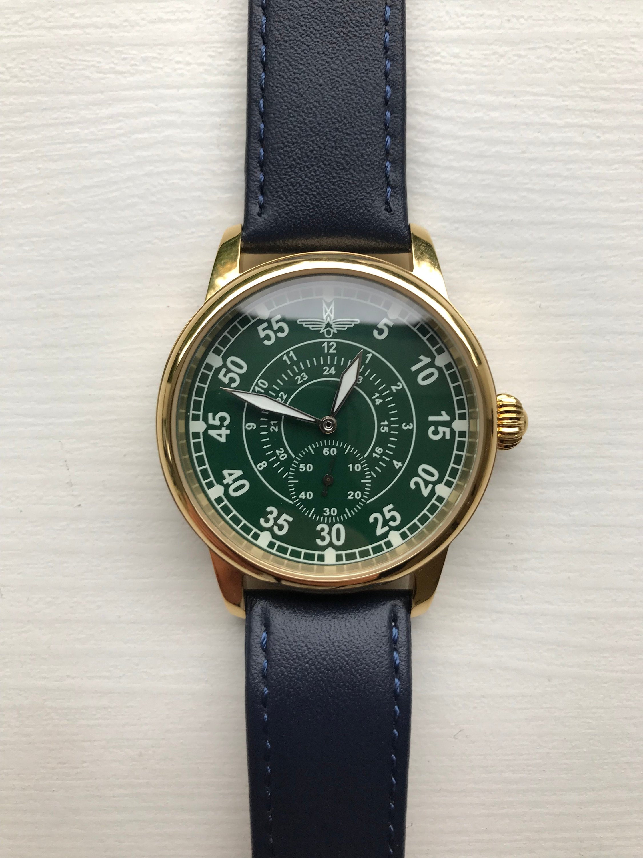 pobeda aviator watch