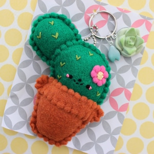 Kawaii Potted Prickly Pear Handmade 4.5&quot; x 2.5&quot; 3D Felt Keychain
