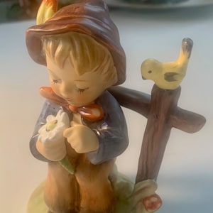 Goebel Hummel Figurine: She Loves Me, Hand Signed, Original Box