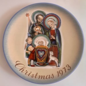 The Nativity Hummel Christmas Plate 1973, Oil Painting by Sister Berta Hummel, Limited Edition, Original Box with Saks Fifth Avenue Tissue