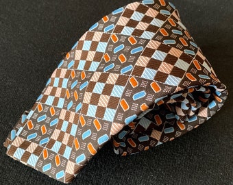 Vintage John Blair Menswear 100% Dacron Polyester Geometric Necktie.