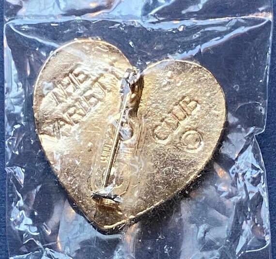 Variety Club Gold Heart Pin - 1993 - Global Fundr… - image 2