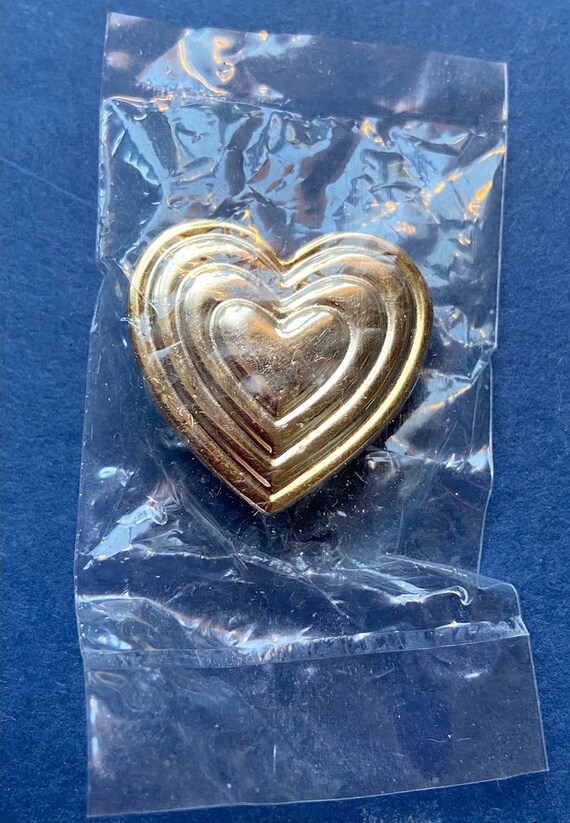 Variety Club Gold Heart Pin - 1993 - Global Fundr… - image 7