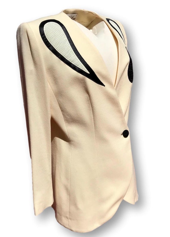 Lilli Ann, One Button Blazer, Ivory with Applique… - image 4