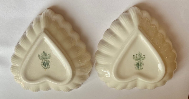 Belleek Ireland Porcelain Heart Shaped Scalloped Bowl/Dish, Set of 2, Yellow, 4th Per/1st Green Mark, 1946-1955, Superb Condition image 7