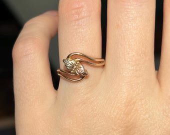Anillo vintage de oro de 10k de Black Hills, talla 5 3/4 / Oro macizo / Oro auténtico / Anillo con diseño de hoja de vid