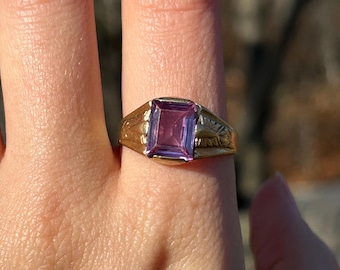 Vintage 10k Gold and Purple Stone Ring Size 10 1/2 / Solid Gold / Real Gold / Gift For Her / Gift For Him / Mens Ring
