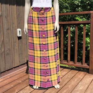 Vintage Wollkarierter Maxi Rock 30 Taille / Lila und Gelb Tartan / Wollrock Maxi / Schottische Wolle / Winterrock / Kinloch Anderson
